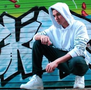 Meet your Posher, Yasser